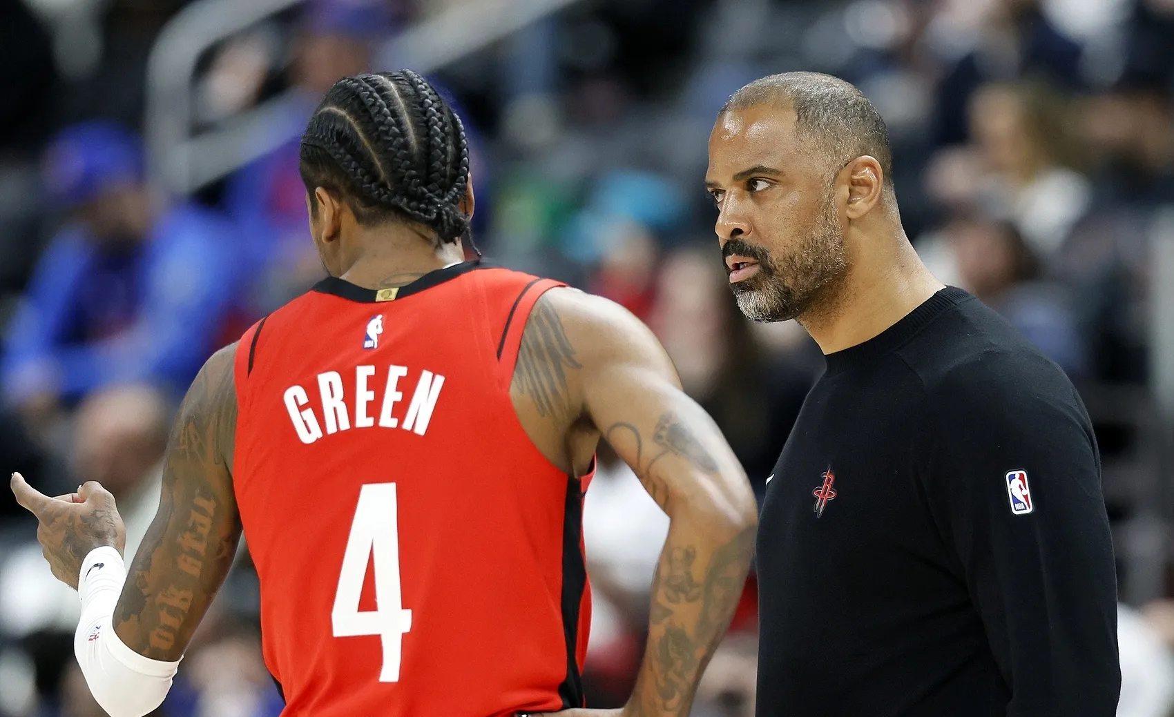 华体会下载-火箭球员发誓要全力以赴在场上为球迷奉献精彩表现的简单介绍